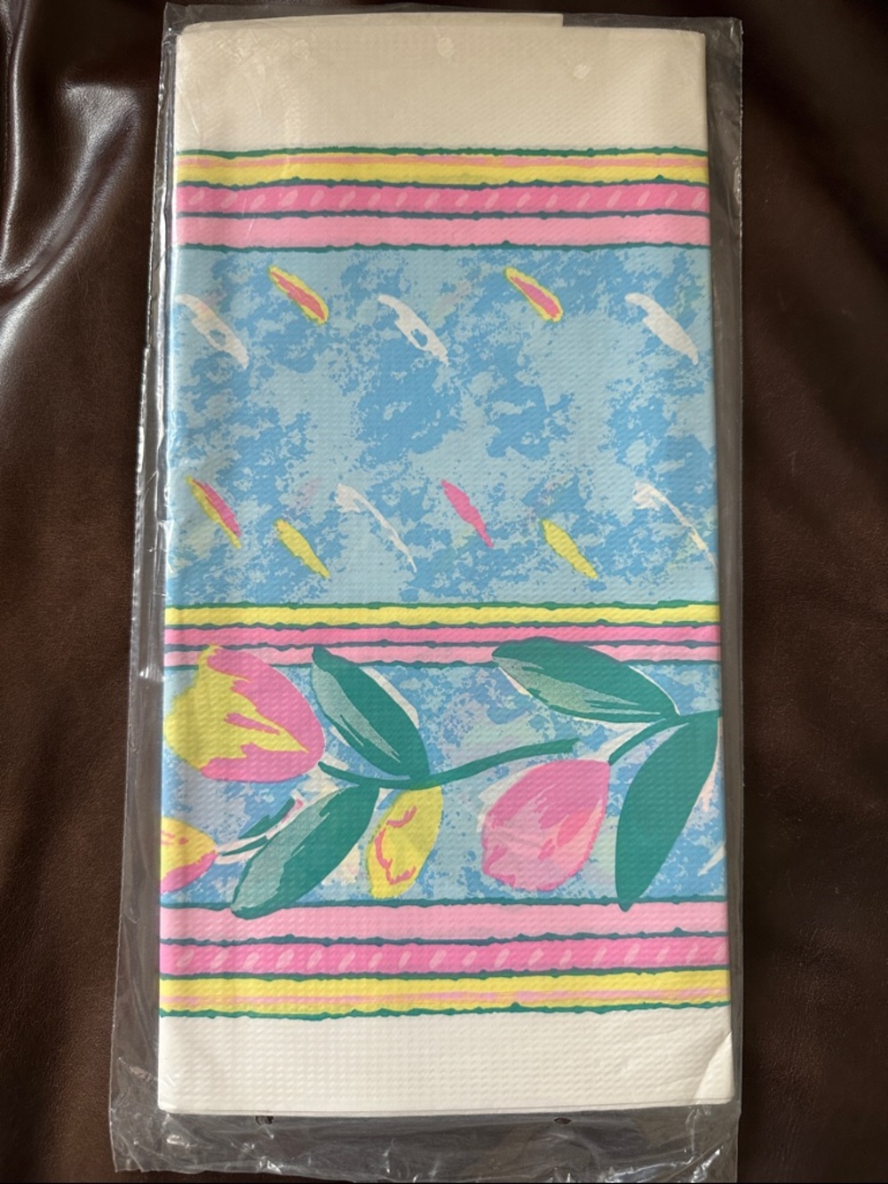 NWT Set of 6 Vintage Rectangle Table Covers Floral Spring - Picture 2 of 3